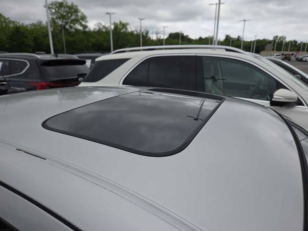 Used 2009 Ford Focus SES Sedan