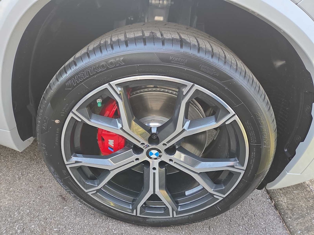 New 2026 BMW X5 xDrive40i SUV