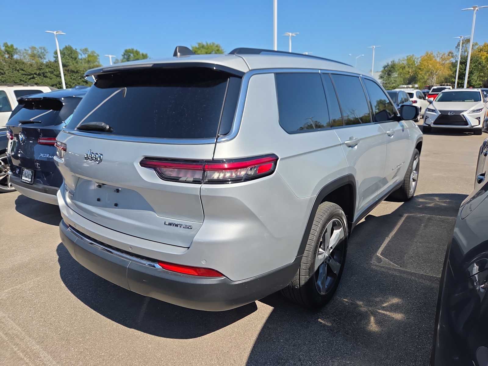 2021 Jeep Grand Cherokee Limited photo 4