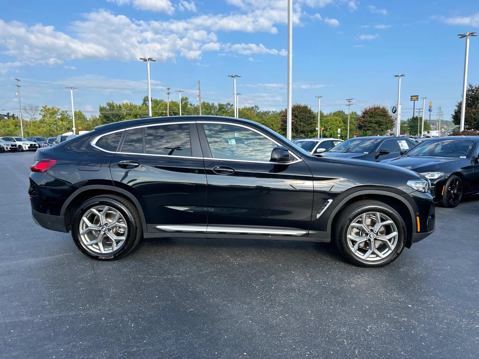 Used 2024 BMW X4 30i with VIN 5UX33DT0XR9V40650 for sale in Knoxville, TN