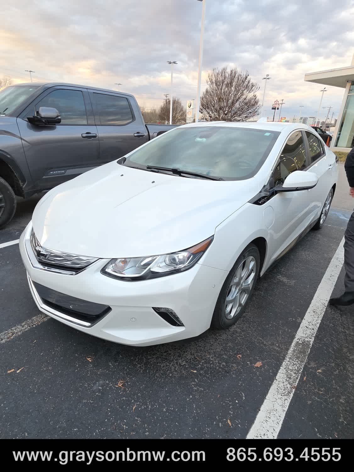 2018 Chevrolet Volt Premier's photo