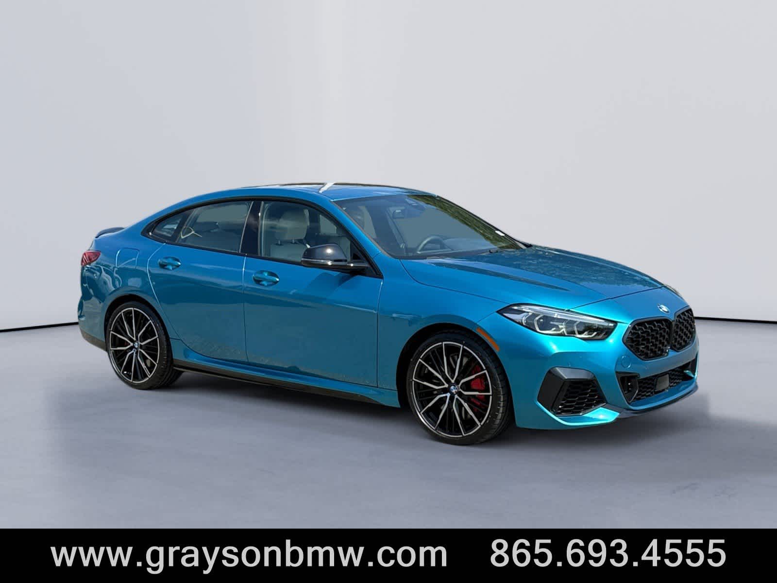  BMW M235i