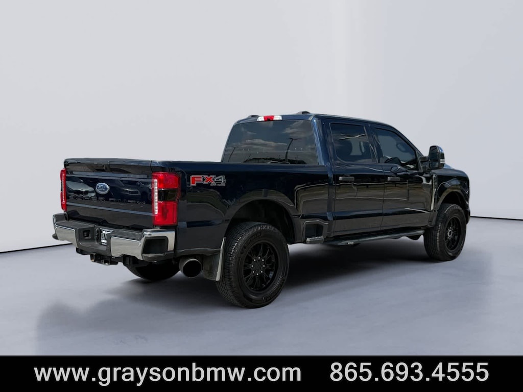 Used 2024 Ford F-250 XLT 4WD Crew Cab 6.75 Box Truck Crew Cab