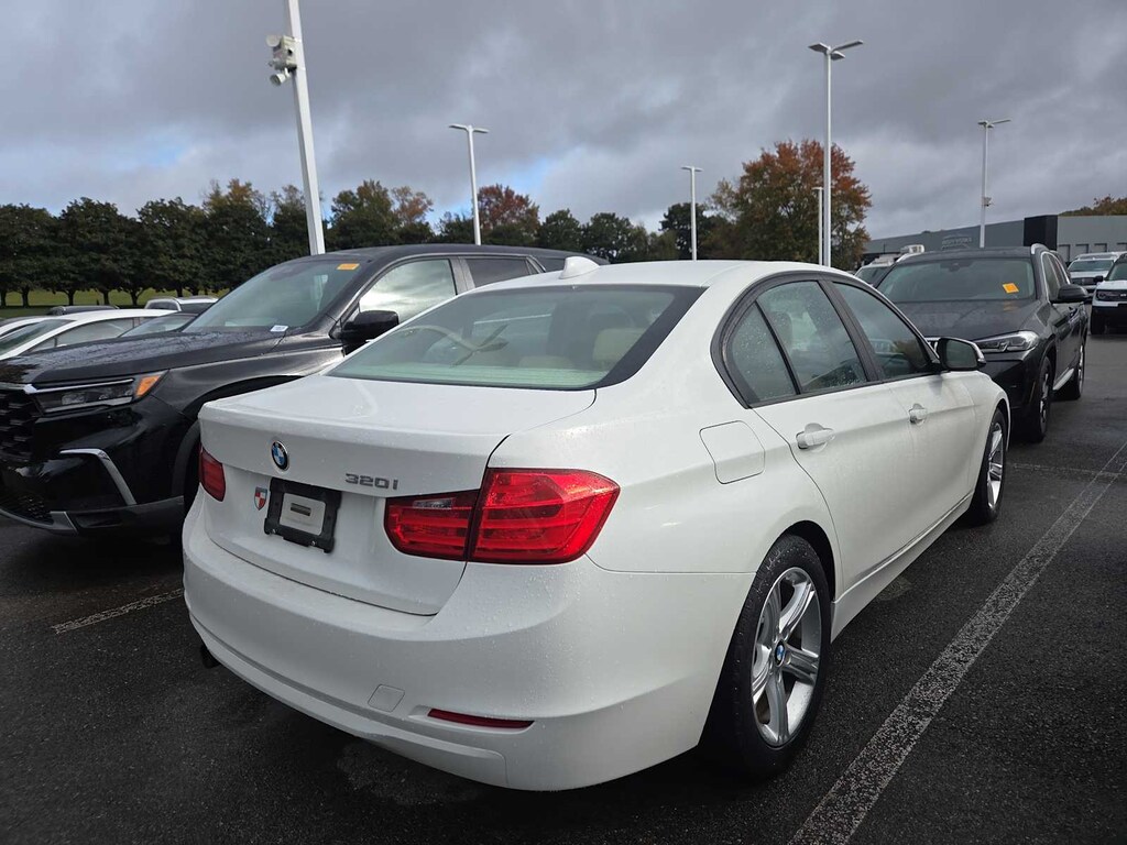 Used 2015 BMW 320i 320i Sedan