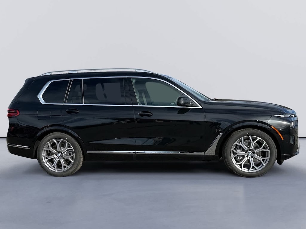 New 2026 BMW X7 xDrive40i SUV