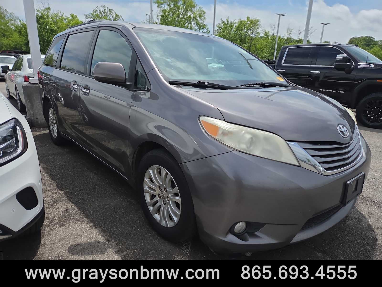 2015 Toyota Sienna XLE