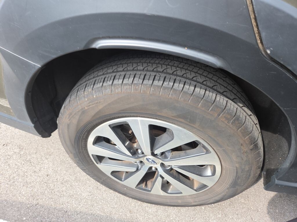 Used 2024 Subaru Outback Premium SUV