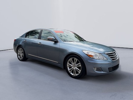 2010 Hyundai Genesis 4.6 Sedan