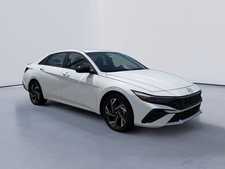 2025 Hyundai Elantra SEL Sport Sedan