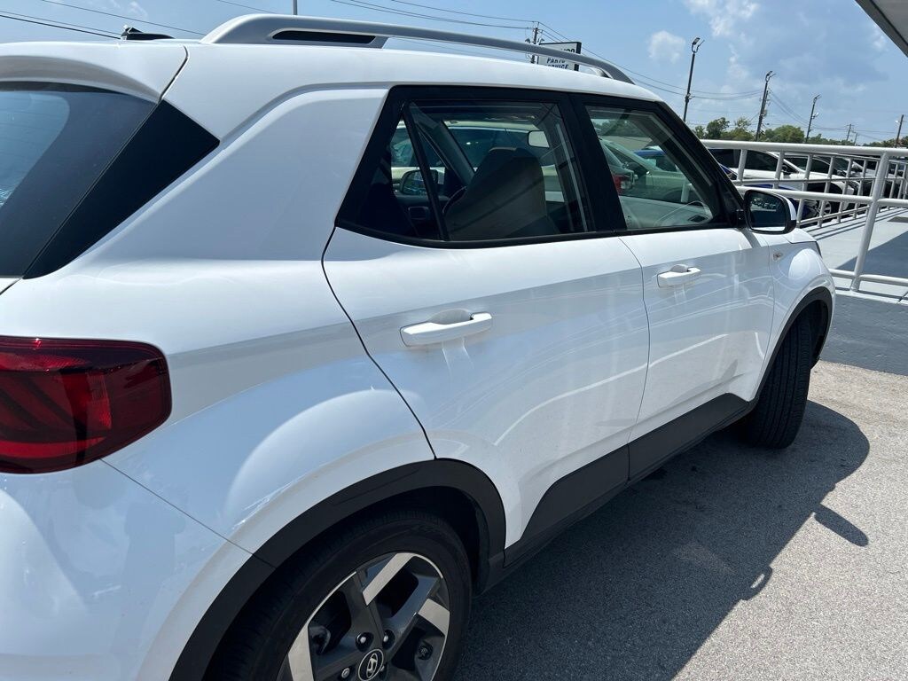 Certified 2023 Hyundai Venue SEL SUV