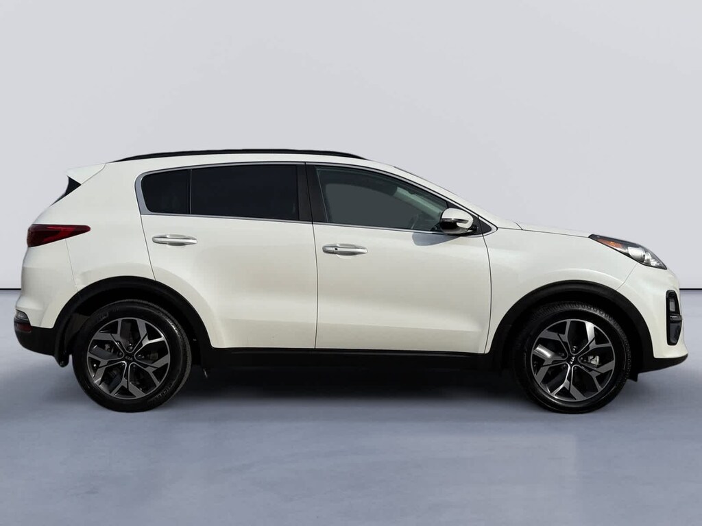 Used 2022 Kia Sportage EX SUV