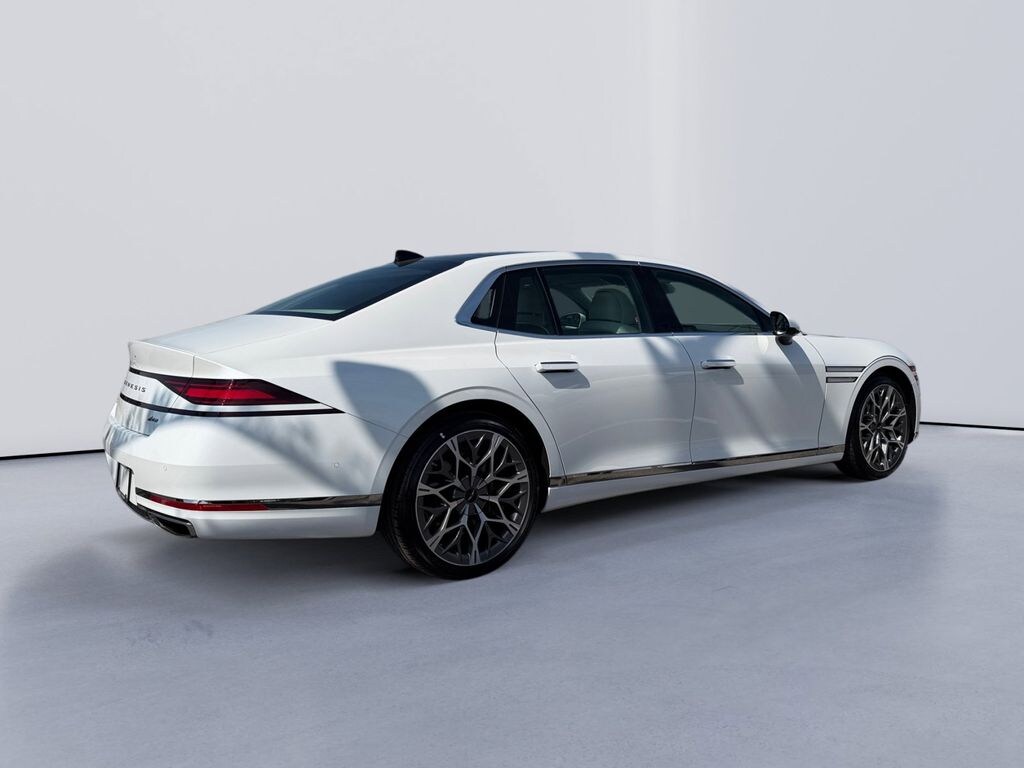 New 2026 Genesis G90 3.5T e-SC Sedan