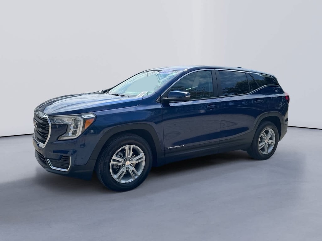Used 2023 GMC Terrain SLE SUV