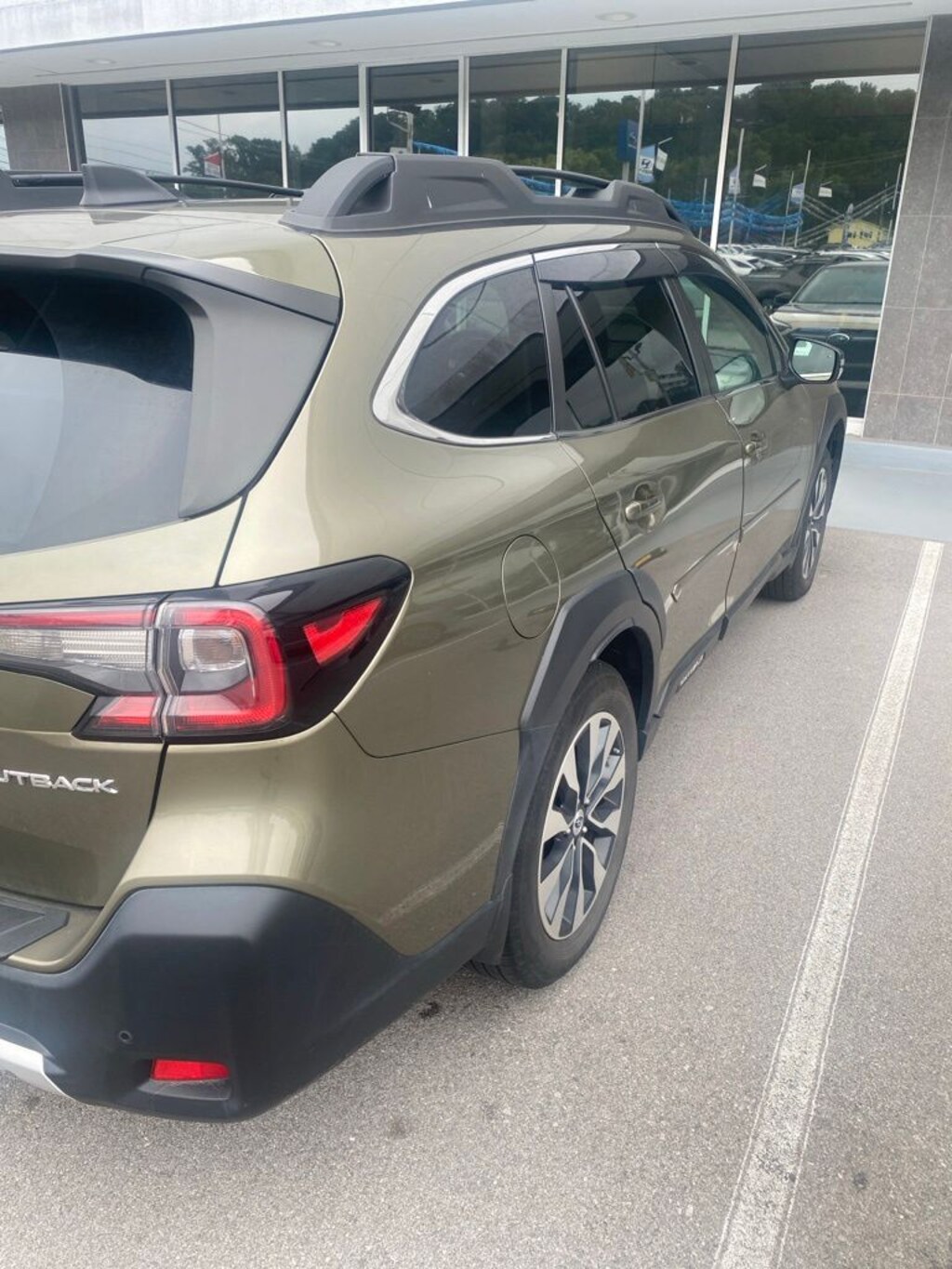 Used 2024 Subaru Outback Limited SUV