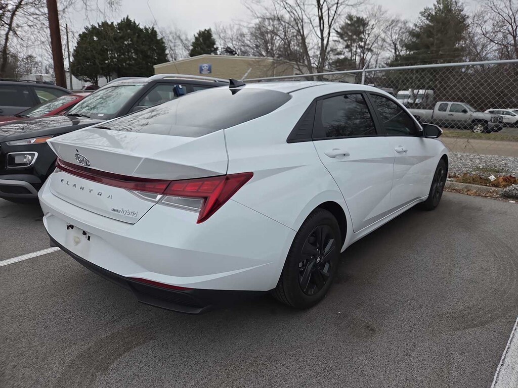 Used 2021 Hyundai Elantra HEV SEL Sedan