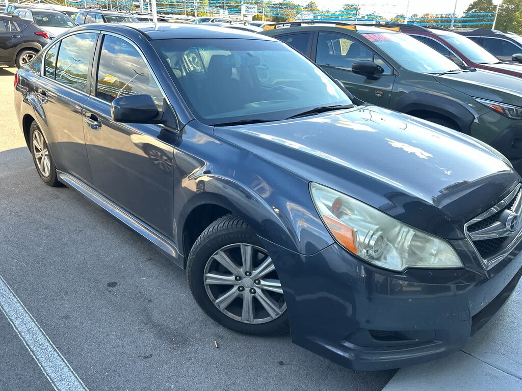 Used 2011 Subaru Legacy 2.5i Premium w/All-Weather Pkg/harman/kardon Audio Sedan