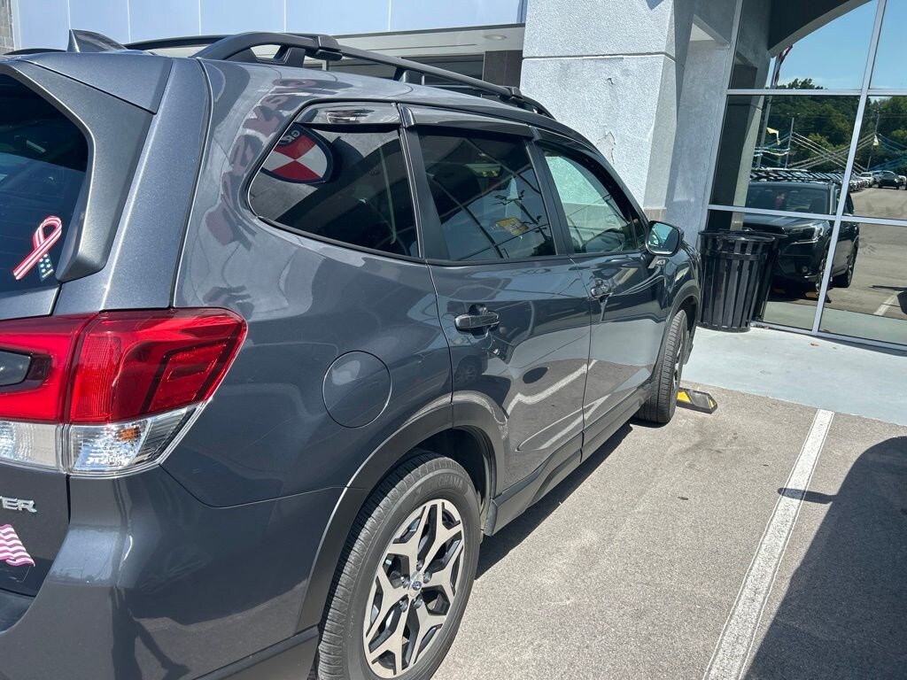 Used 2023 Subaru Forester Premium SUV