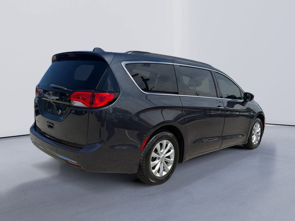 Used 2019 Chrysler Pacifica Touring Plus Van Passenger Van
