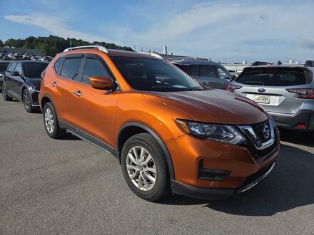 2017 Nissan Rogue SV SUV