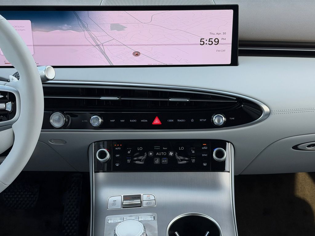 2026 GENESIS GV70 Advanced - Photo 17