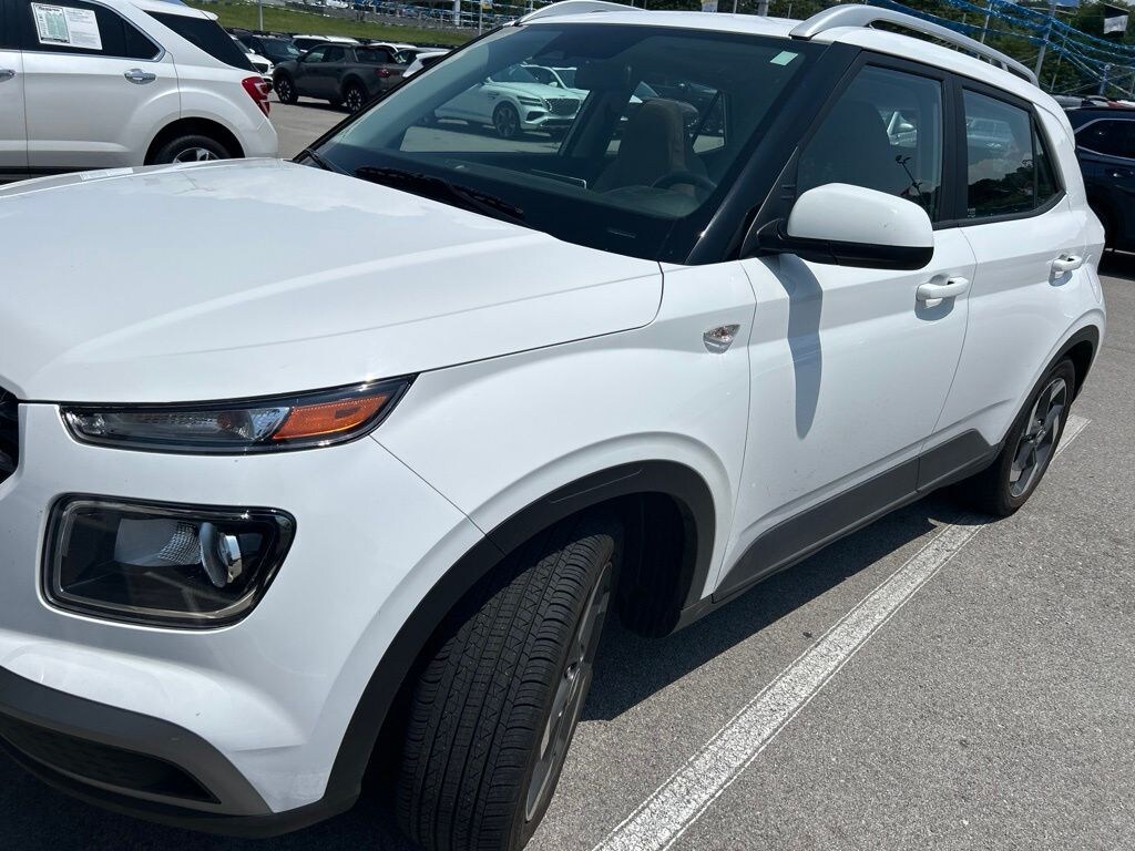 Certified 2023 Hyundai Venue SEL SUV