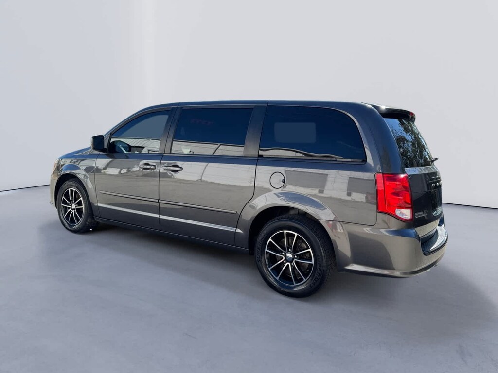 Used 2016 Dodge Grand Caravan SXT Van
