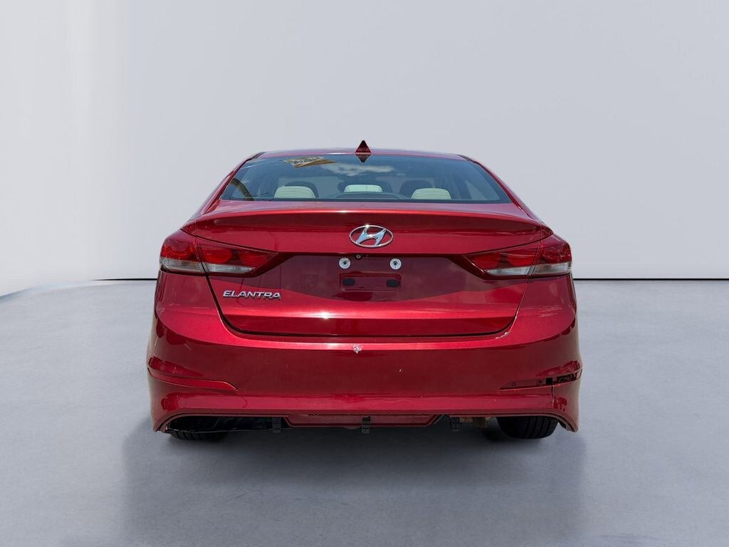 Used 2017 Hyundai Elantra SE Sedan