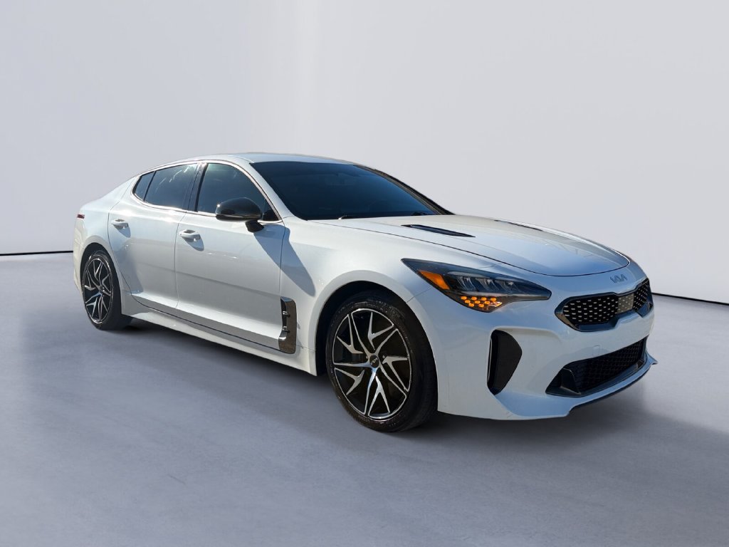  Kia Stinger