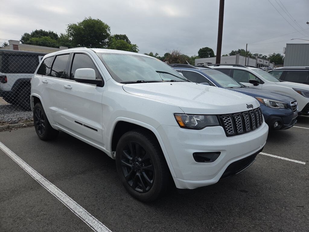 Used 2020 Jeep Grand Cherokee Altitude SUV