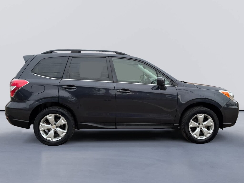 Used 2016 Subaru Forester 2.5i Limited SUV