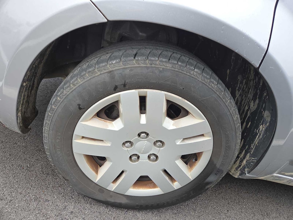 Used 2014 Dodge Avenger SE Sedan