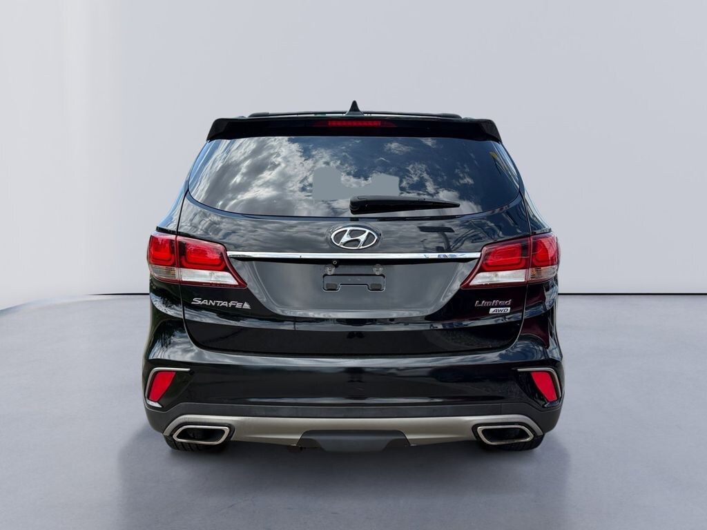 Used 2017 Hyundai Santa Fe Limited SUV
