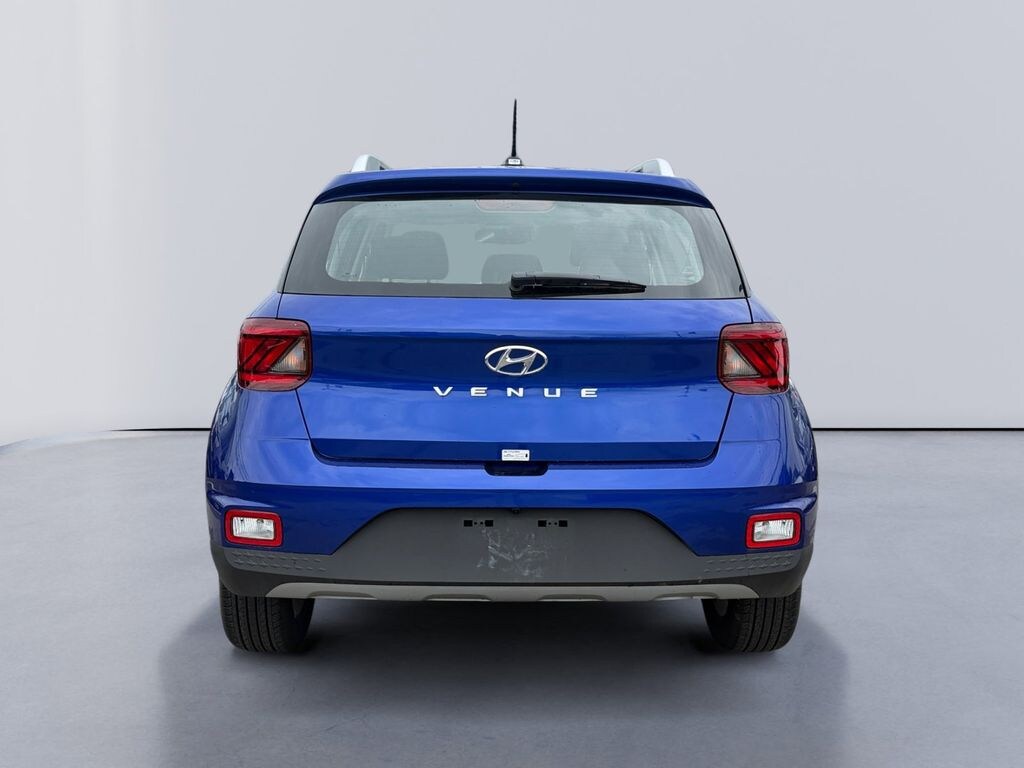 Used 2026 Hyundai Venue SEL SUV
