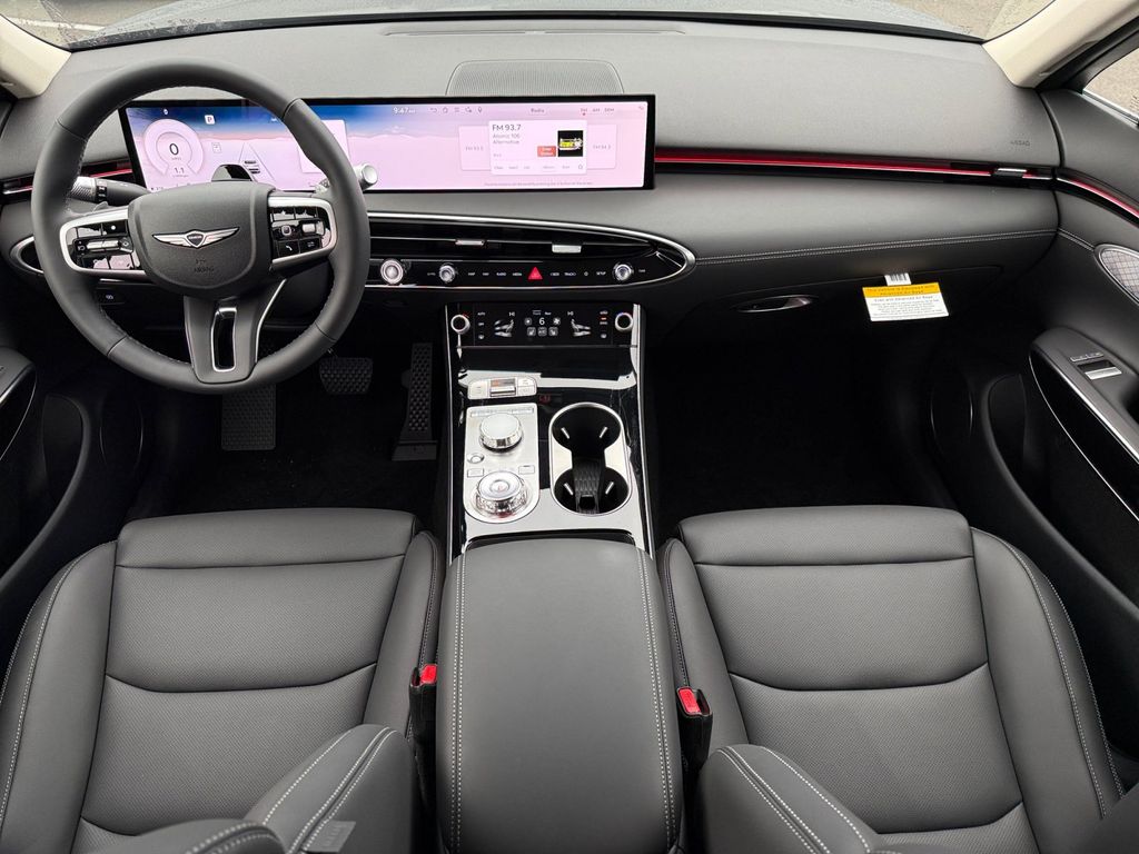 2026 GENESIS GV70 Standard - Photo 12