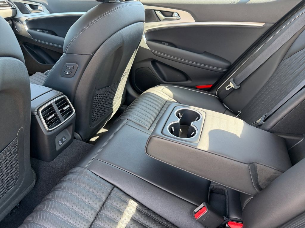 2026 GENESIS G70 Prestige - Photo 14