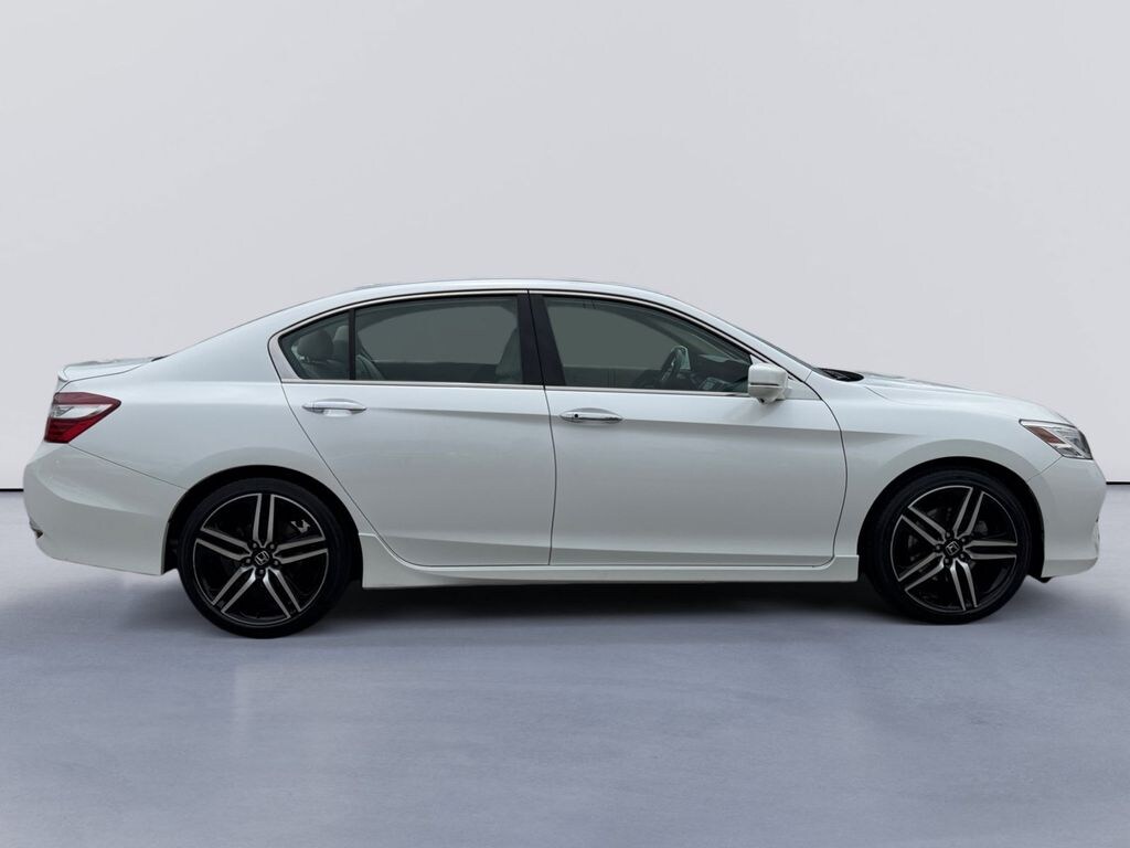 Used 2016 Honda Accord Touring Sedan