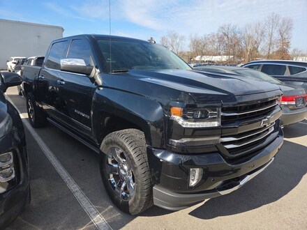 2017 Chevrolet Silverado 1500 LTZ Truck Crew Cab