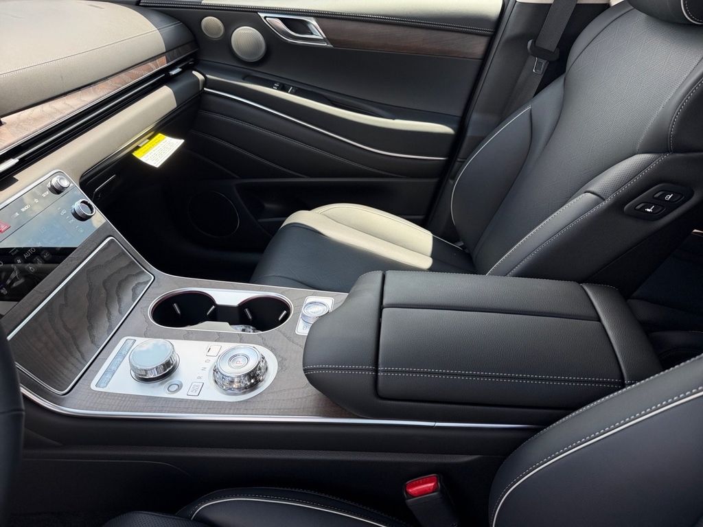 2026 GENESIS GV80 Advanced - Photo 12