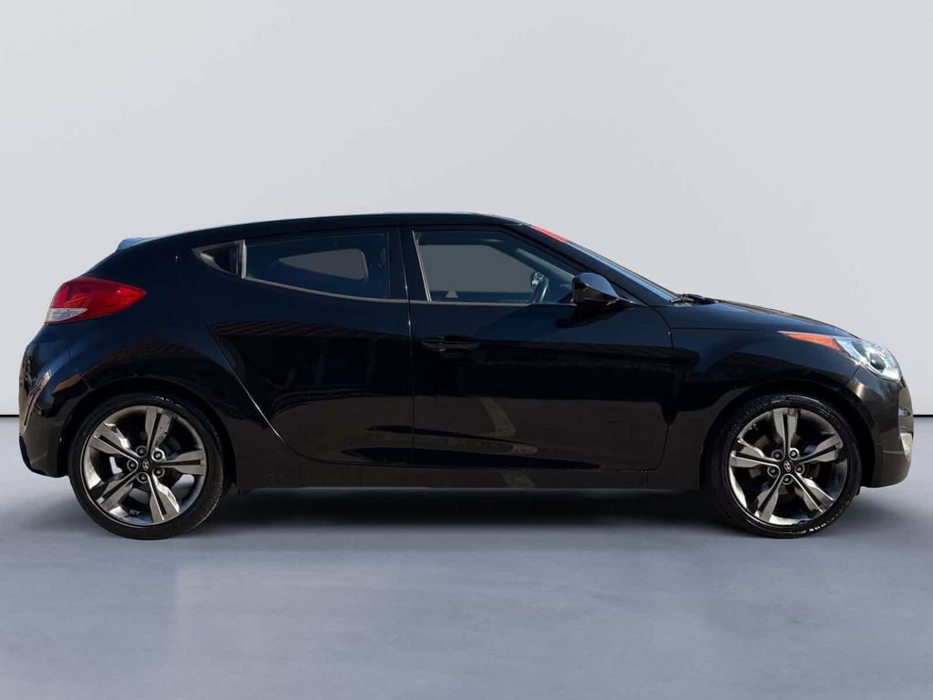 Used 2017 Hyundai Veloster Value Edition Hatchback