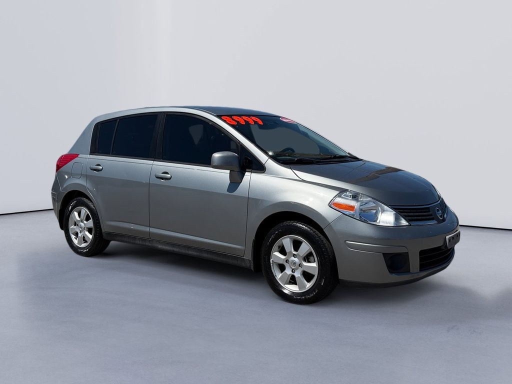 Used 2009 Nissan Versa 1.8 S Hatchback