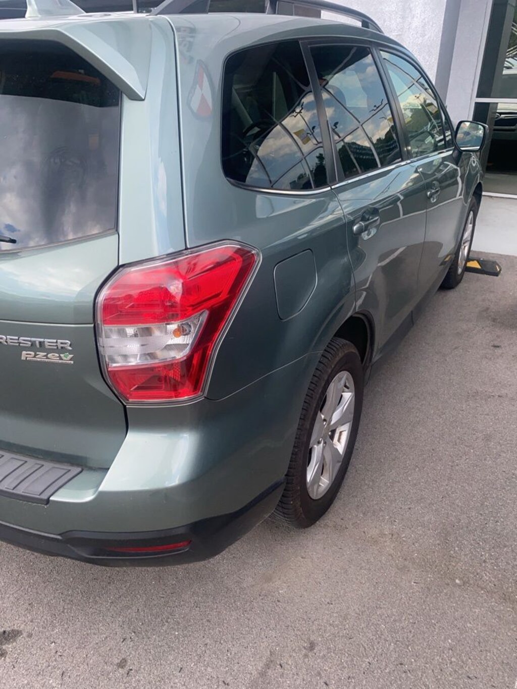 Used 2016 Subaru Forester 2.5i Limited SUV
