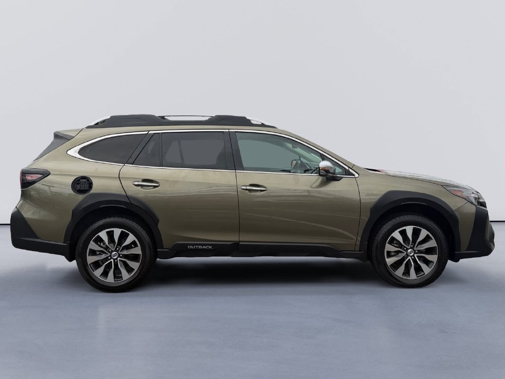 Used 2024 Subaru Outback Touring XT SUV
