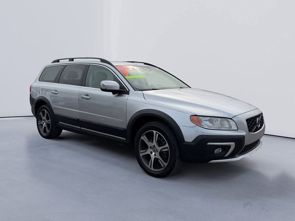 Used 2014 Volvo XC70 T6 Wagon