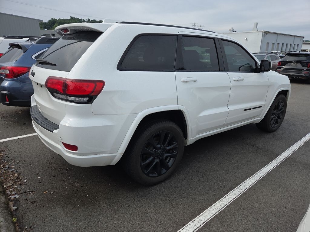 Used 2020 Jeep Grand Cherokee Altitude SUV
