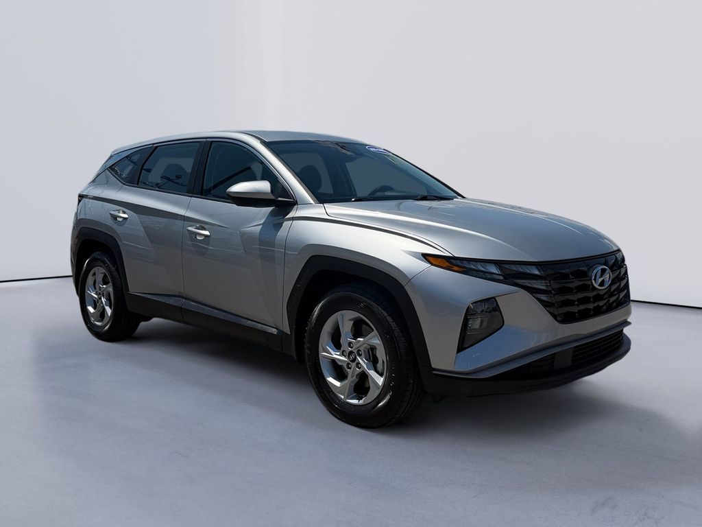 Used 2024 Hyundai Tucson SE