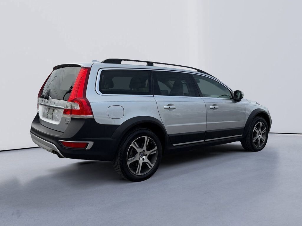 Used 2014 Volvo XC70 T6 Wagon