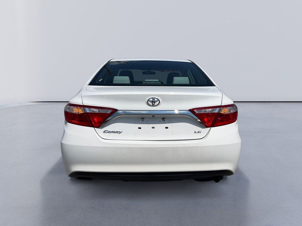 Used 2017 Toyota Camry LE Sedan