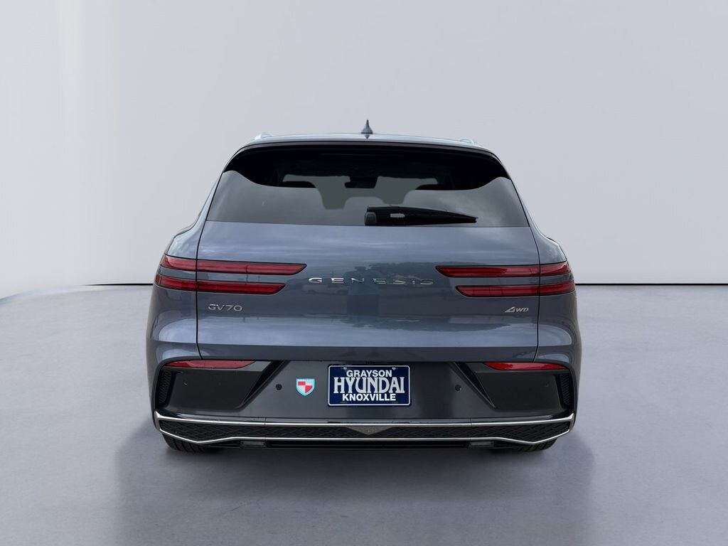 New 2026 Genesis GV70 SUV