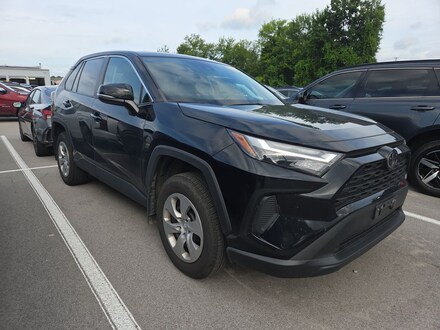 2023 Toyota RAV4 LE SUV