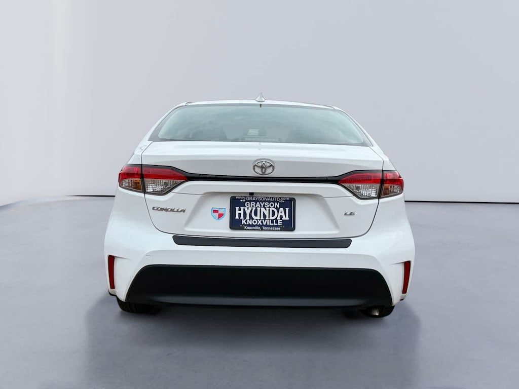Used 2024 Toyota Corolla LE Sedan